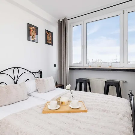Reymonta 24 Z Pieknym Widokiem Na By Renters * Κατοβίτσε
