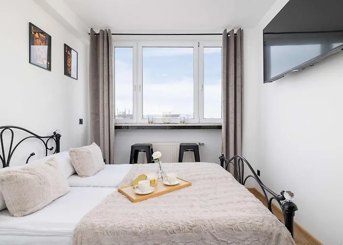 Apartment Reymonta 24 Z Pieknym Widokiem Na By Renters Katowice